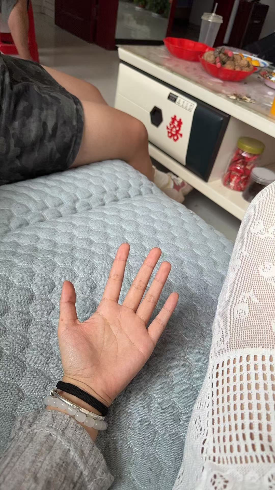 比首饰