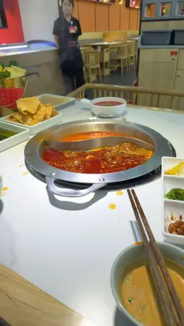 小鑫点名好吃的火锅
